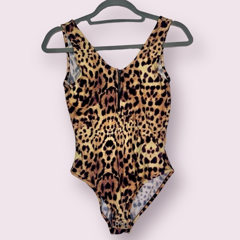 Topshop Leopard Print Bodysuit in Tan and Black